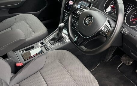 Volkswagen Golf VII, 2017 год, 1 250 000 рублей, 13 фотография