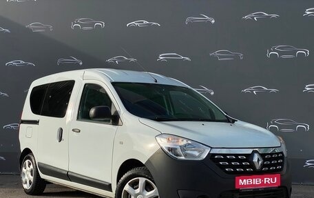 Renault Dokker, 2018 год, 1 076 800 рублей, 3 фотография