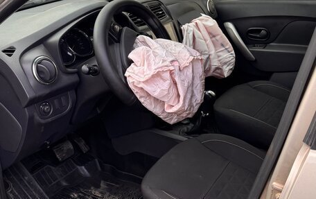 Renault Sandero II рестайлинг, 2018 год, 650 000 рублей, 7 фотография