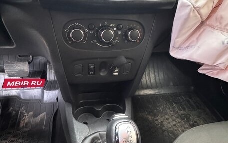 Renault Sandero II рестайлинг, 2018 год, 650 000 рублей, 10 фотография