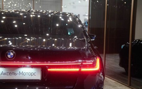 BMW 7 серия, 2019 год, 6 000 000 рублей, 10 фотография