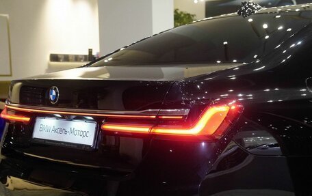 BMW 7 серия, 2019 год, 6 000 000 рублей, 11 фотография