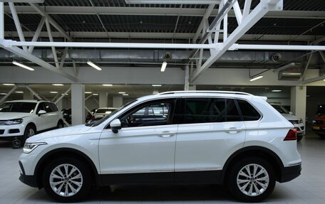 Volkswagen Tiguan II, 2021 год, 2 450 000 рублей, 4 фотография