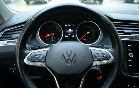 Volkswagen Tiguan II, 2021 год, 2 450 000 рублей, 10 фотография