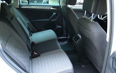 Volkswagen Tiguan II, 2021 год, 2 450 000 рублей, 17 фотография