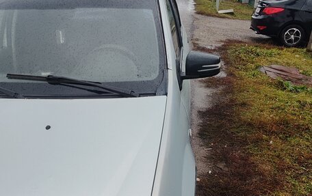 Renault Logan I, 2007 год, 240 000 рублей, 7 фотография