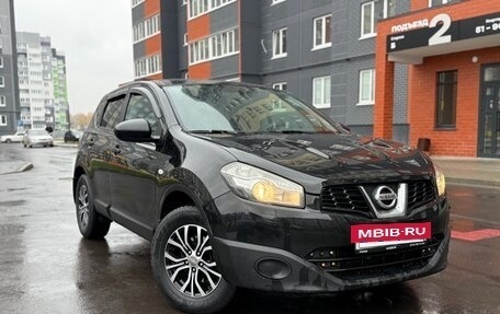 Nissan Qashqai, 2011 год, 910 000 рублей, 2 фотография