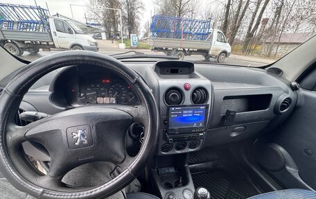 Peugeot Partner II рестайлинг 2, 2010 год, 350 000 рублей, 5 фотография