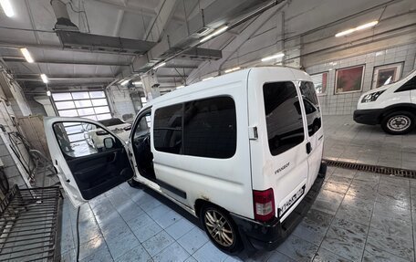 Peugeot Partner II рестайлинг 2, 2010 год, 350 000 рублей, 6 фотография