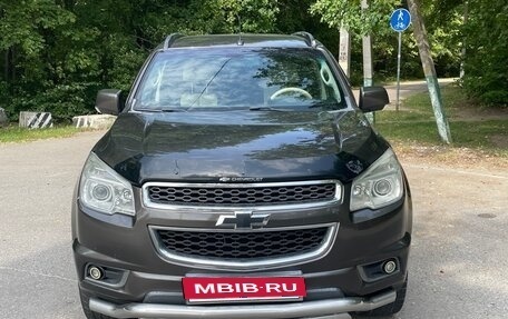 Chevrolet TrailBlazer II, 2013 год, 1 495 000 рублей, 2 фотография