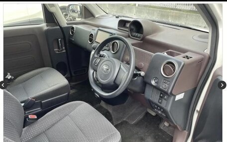 Toyota Spade, 2019 год, 1 480 000 рублей, 26 фотография