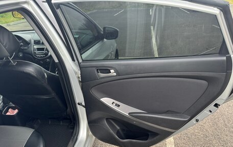 Hyundai Solaris II рестайлинг, 2016 год, 900 000 рублей, 7 фотография