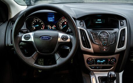 Ford Focus III, 2013 год, 900 000 рублей, 17 фотография