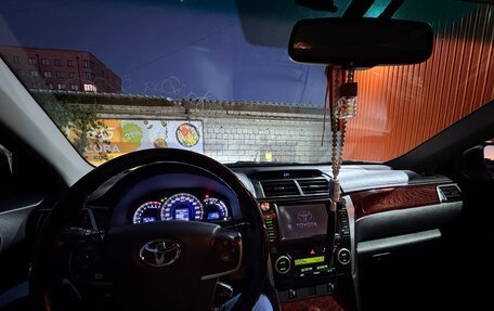 Toyota Camry, 2012 год, 1 870 000 рублей, 7 фотография