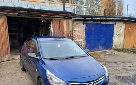 Hyundai Solaris II рестайлинг, 2016 год, 710 000 рублей, 1 фотография