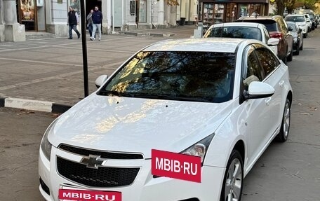 Chevrolet Cruze II, 2012 год, 870 000 рублей, 2 фотография