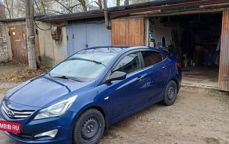 Hyundai Solaris II рестайлинг, 2016 год, 710 000 рублей, 3 фотография