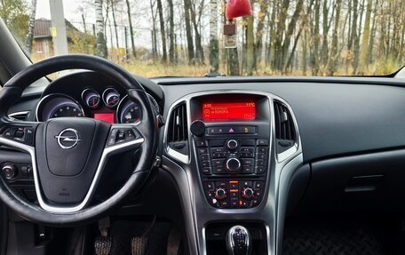 Opel Astra J, 2011 год, 710 000 рублей, 5 фотография