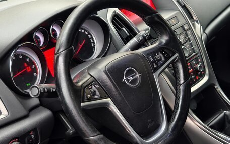 Opel Astra J, 2011 год, 710 000 рублей, 6 фотография