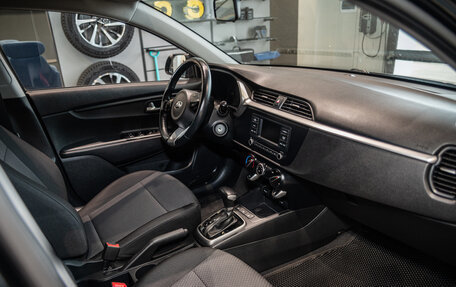 KIA Rio IV, 2021 год, 1 725 000 рублей, 18 фотография