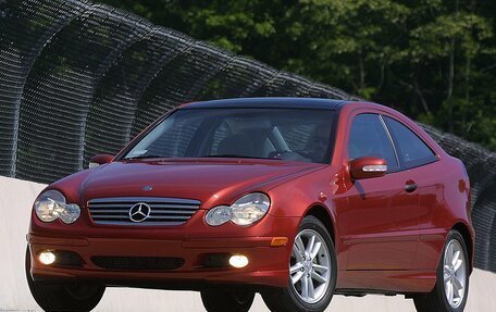 Mercedes-Benz C-Класс, 2006 год, 690 000 рублей, 1 фотография