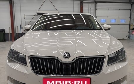 Skoda Superb III рестайлинг, 2019 год, 2 250 000 рублей, 2 фотография