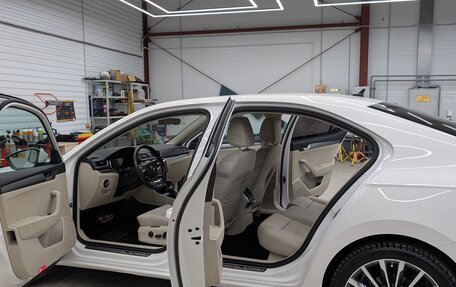 Skoda Superb III рестайлинг, 2019 год, 2 250 000 рублей, 7 фотография