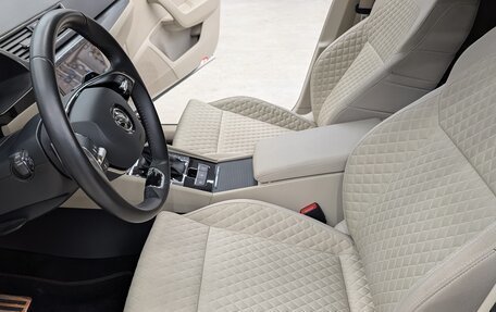 Skoda Superb III рестайлинг, 2019 год, 2 250 000 рублей, 8 фотография