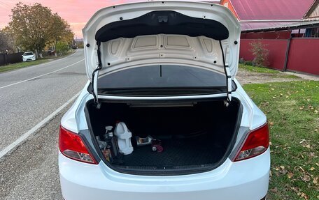 Hyundai Solaris II рестайлинг, 2015 год, 650 000 рублей, 8 фотография