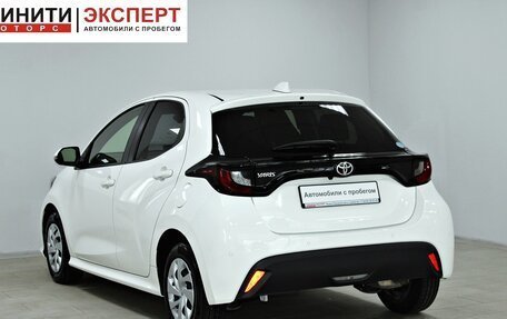 Toyota Yaris, 2020 год, 1 349 900 рублей, 6 фотография