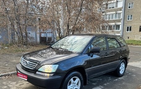 Lexus RX IV рестайлинг, 1998 год, 590 000 рублей, 1 фотография