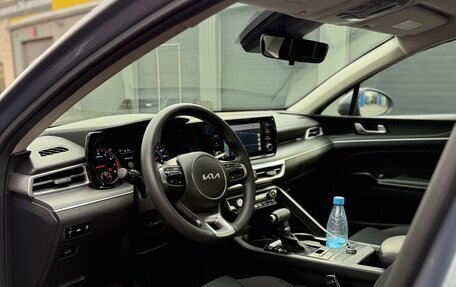 KIA K5, 2021 год, 2 860 000 рублей, 15 фотография