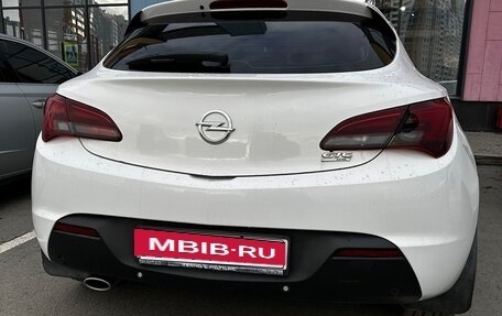 Opel Astra J, 2013 год, 720 000 рублей, 2 фотография