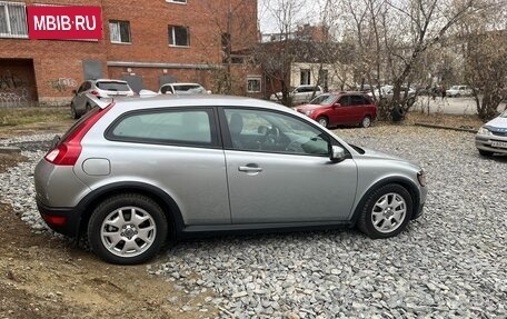 Volvo C30 I рестайлинг, 2008 год, 650 000 рублей, 6 фотография