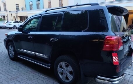 Toyota Land Cruiser 200, 2012 год, 4 350 000 рублей, 2 фотография