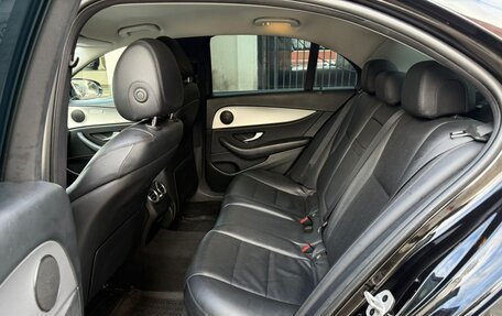 Mercedes-Benz E-Класс, 2021 год, 2 350 000 рублей, 2 фотография