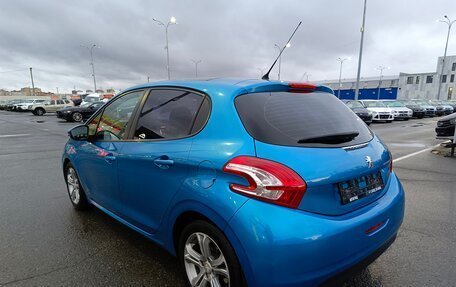 Peugeot 208 II, 2013 год, 744 995 рублей, 5 фотография