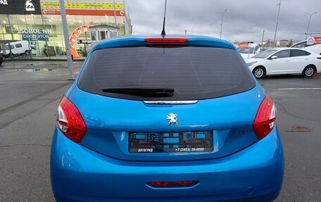Peugeot 208 II, 2013 год, 744 995 рублей, 6 фотография