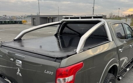 Mitsubishi L200 IV рестайлинг, 2016 год, 1 950 000 рублей, 11 фотография