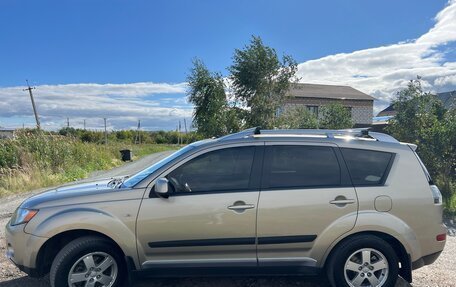 Mitsubishi Outlander III рестайлинг 3, 2007 год, 919 000 рублей, 4 фотография