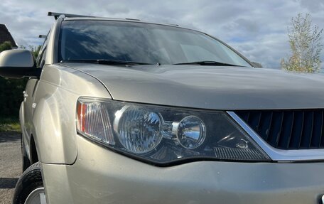 Mitsubishi Outlander III рестайлинг 3, 2007 год, 919 000 рублей, 6 фотография