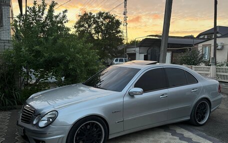 Mercedes-Benz E-Класс, 2003 год, 1 250 000 рублей, 1 фотография