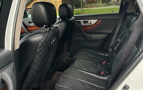 Infiniti FX II, 2012 год, 1 790 000 рублей, 15 фотография