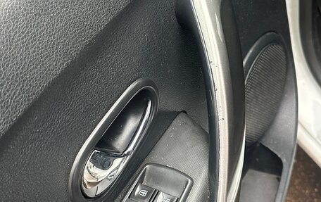 Renault Logan II, 2014 год, 300 000 рублей, 7 фотография