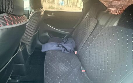 Hyundai Solaris II рестайлинг, 2015 год, 890 000 рублей, 7 фотография