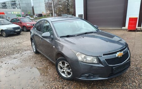Chevrolet Cruze II, 2010 год, 465 000 рублей, 2 фотография