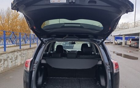 Toyota RAV4, 2017 год, 1 990 000 рублей, 8 фотография