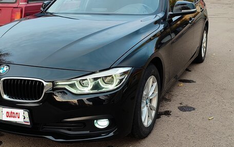 BMW 3 серия, 2018 год, 1 950 000 рублей, 5 фотография