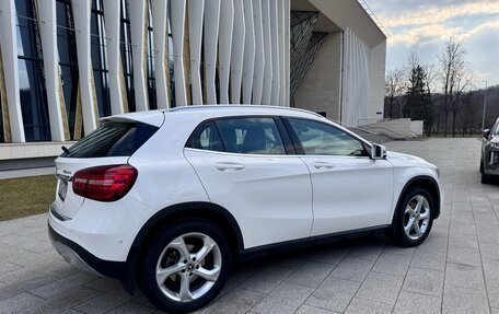 Mercedes-Benz GLA, 2019 год, 2 750 000 рублей, 7 фотография