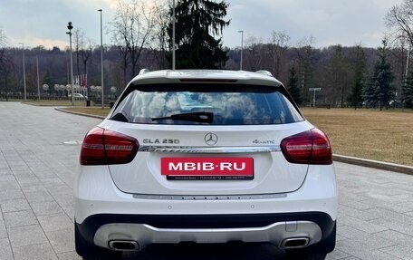 Mercedes-Benz GLA, 2019 год, 2 750 000 рублей, 8 фотография
